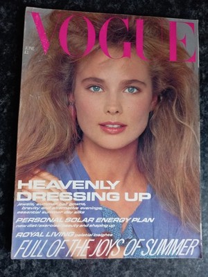 Vogue June 1981 - - Lovely Smooth Copy - Ideal Gift Quality