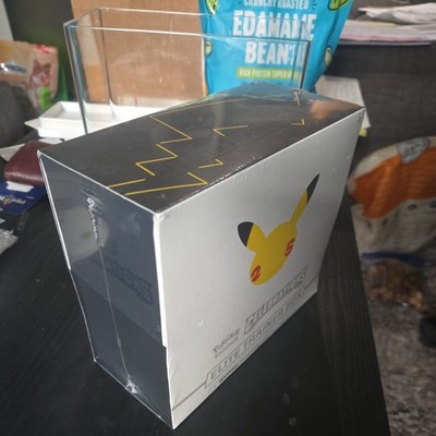 25th Celebrations ポケモンセンターエリートトレーナーボックス Pokemon TCG 25th Anniversary Celebrations Elite Trainer Box