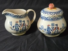 JOHNSON BROTHERS OLD GRANITE 3-Piece Cream & Sugar Set With Lid HEARTS & FLOWERS
