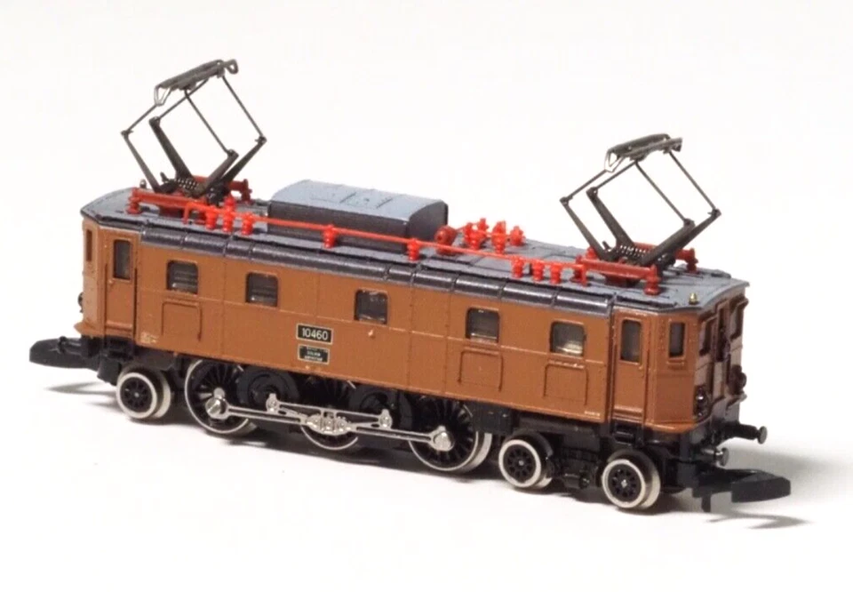 8851 Marklin Z-scale Swiss (SBB) class Ae 3/6 II express locomotive, ALL windows - Image 2 of 3