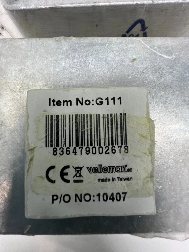 (CANTIDAD 2) Caja fundida a presión sellada Velleman aluminio 4,5 X 2,6 X 2,2 G111 Foto 2 de 4