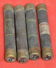 Cefco 30 amp 600V Royal -Noark Fusetron Fuses 30A Fuse Class K5 One Time LOT-4