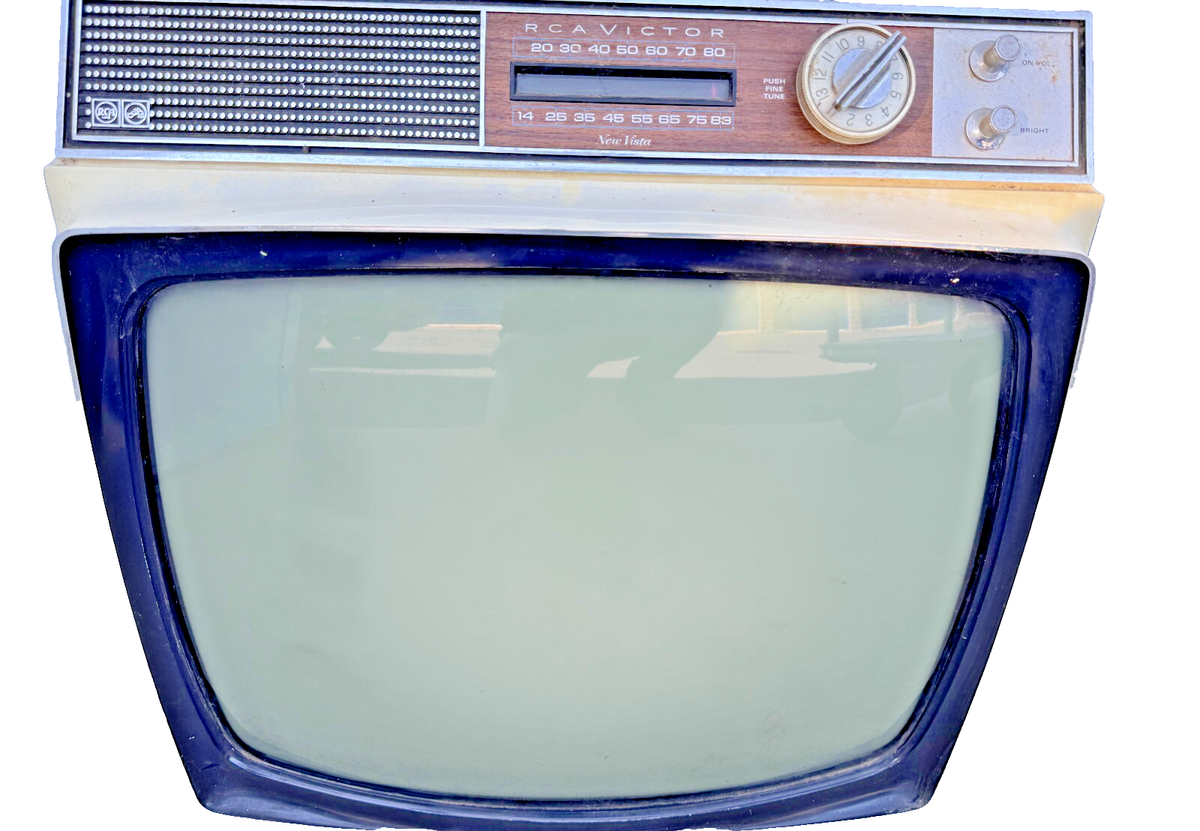 Vintage 1960s-70s RCA Victor New Vista Portable TV