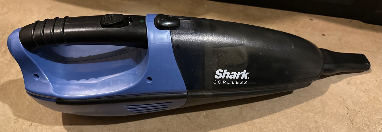 Shark Cordless Pet Perfect 15.6V Hand Vac Vacuum SV75Z_N (NO Charger