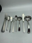 Lunt Treasure  Sterling  William & Mary 13 pcs 453 grams no knives, no monograms