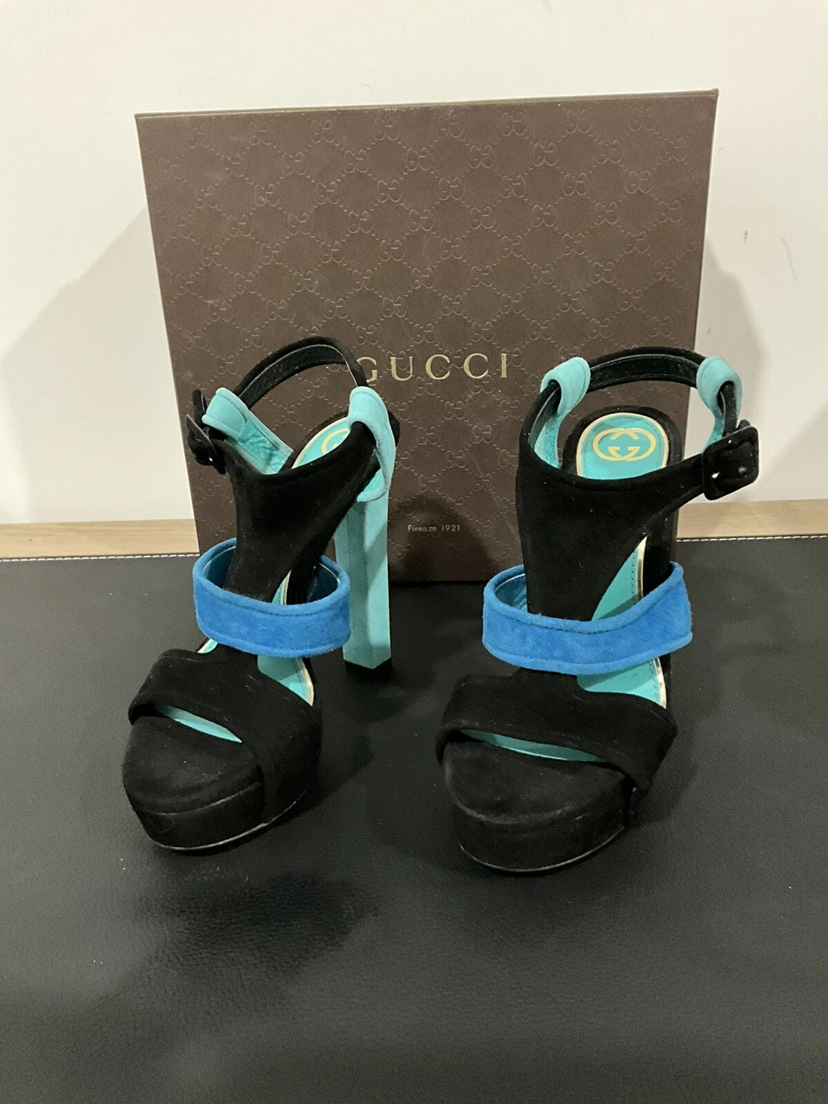 Gucci talons plateforme à lanières en daim