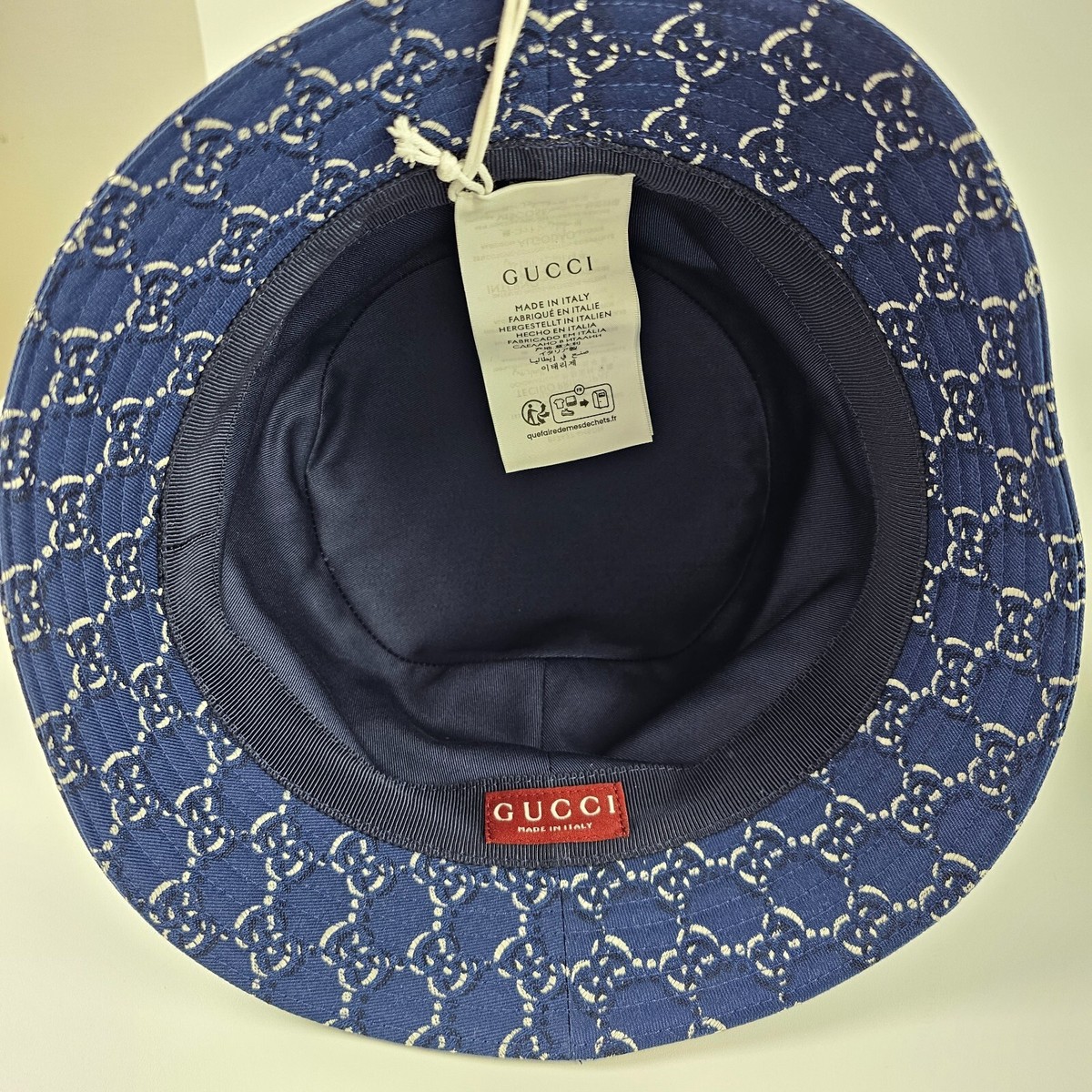GUCCI　ハット レディースも☆】グッチ リバーシブルハット ストラップ付
