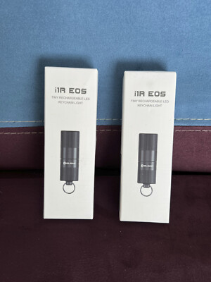 OLIGHT i1R EOS