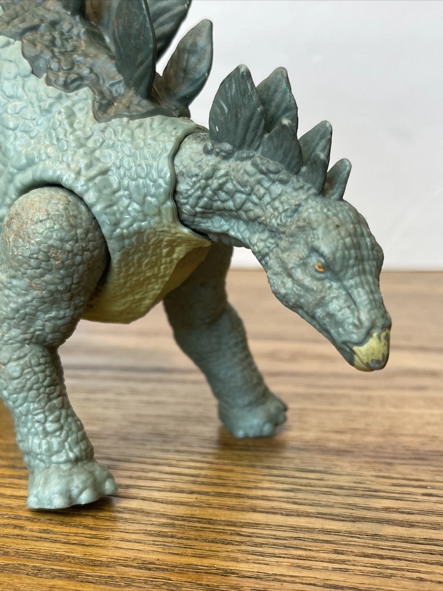 Action online attack stegosaurus