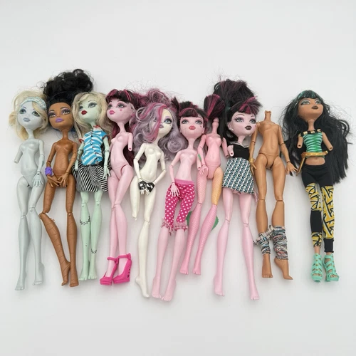 Monster High Dolls Lot Of 10 For Parts Or Restoration *Read Description*