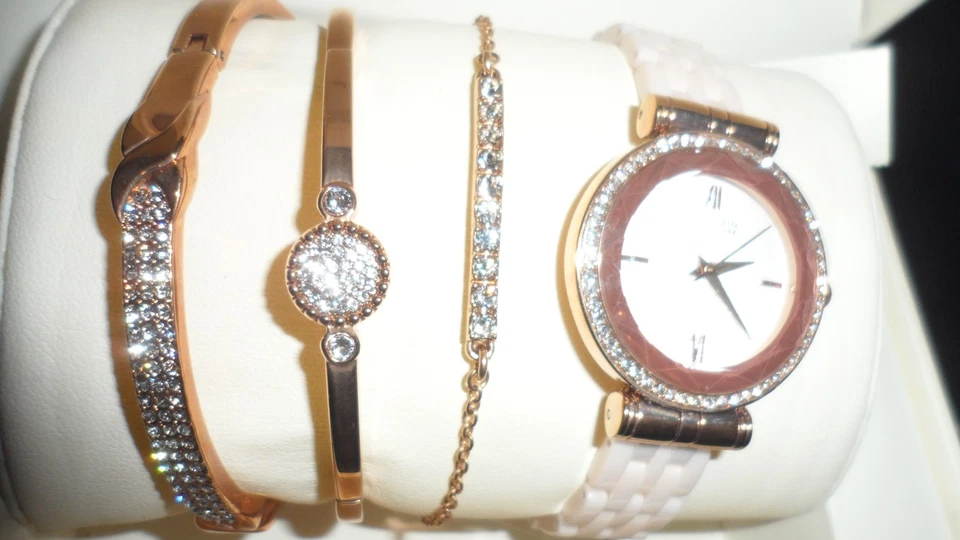 Juego de pulsera reloj Anne Klein 12/2316BHST cristal tono oro rosa latón y cerámica Foto 3 de 4