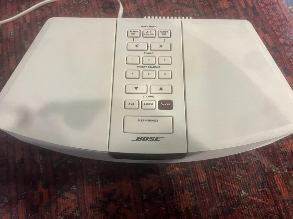 Bose Wave Radio Music System AWR1-1W  With Aux Alarm Amfm Clean No Remote - Image 2 of 4