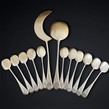 Service à glace en argent massif & en vermeil, 13 pcs, Muguets, XXe, France