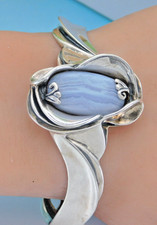 Beautiful Carolyn Pollack Calla Lilies Sterling Blue Lace Agate Bracelet Cuff