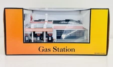 MTH RailKing Union 76 Operating Gas Station w/ Ertl Diecast Car 30-9109 New