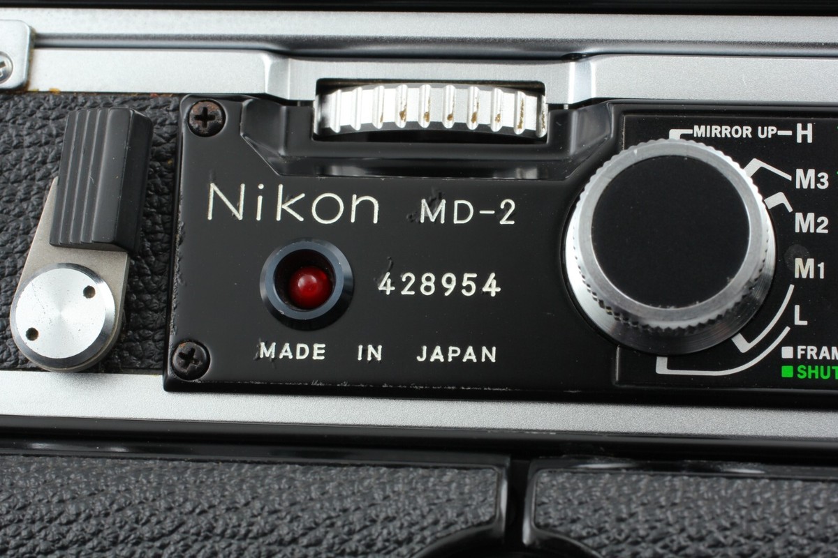 N MINT 】 Nikon F2 35mm Film Camera Eye Level DE-1 w/ Motor