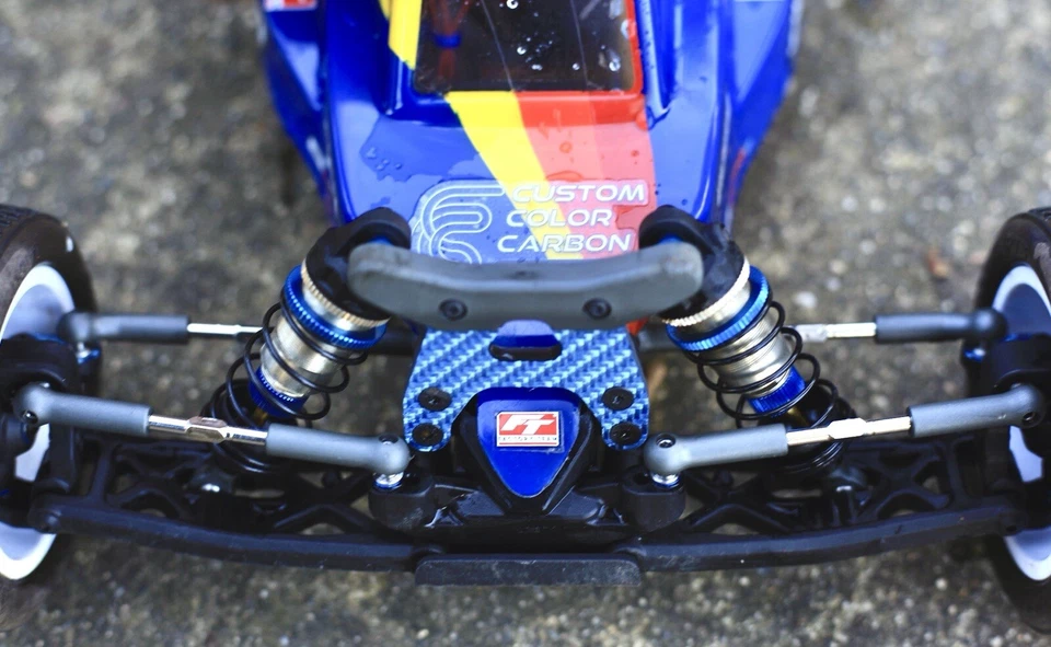 Kit de fibra de carbono Team Associated RC10 B6.4 color verde personalizado 6 piezas con herrajes Foto 3 de 4