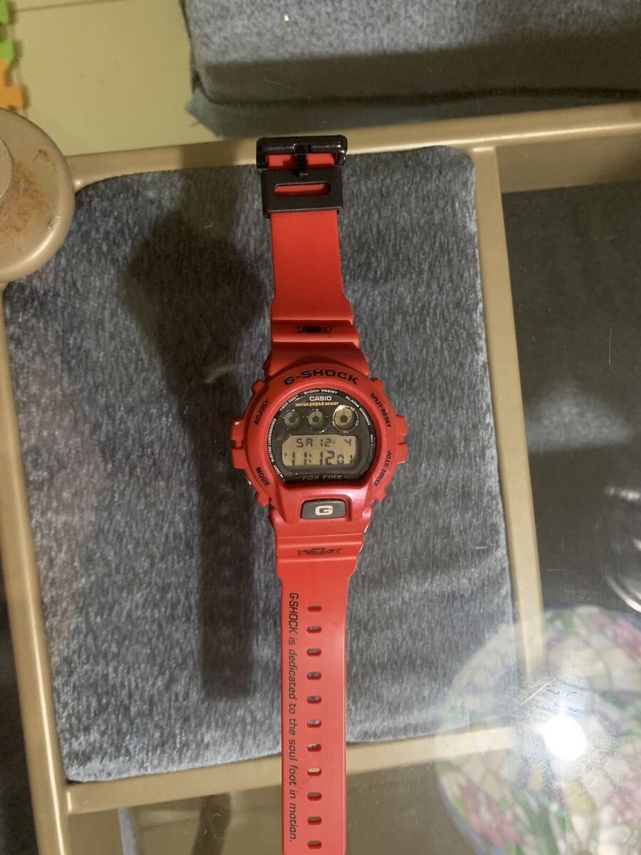G SHOCK FOX FIRE RED THRASHER DW-6900 H-4 SPIDER CROSS SKULL G SHOCK FOX FIRE RED THRASHER DW-6900 H-4 SPIDER CROSS SKULL