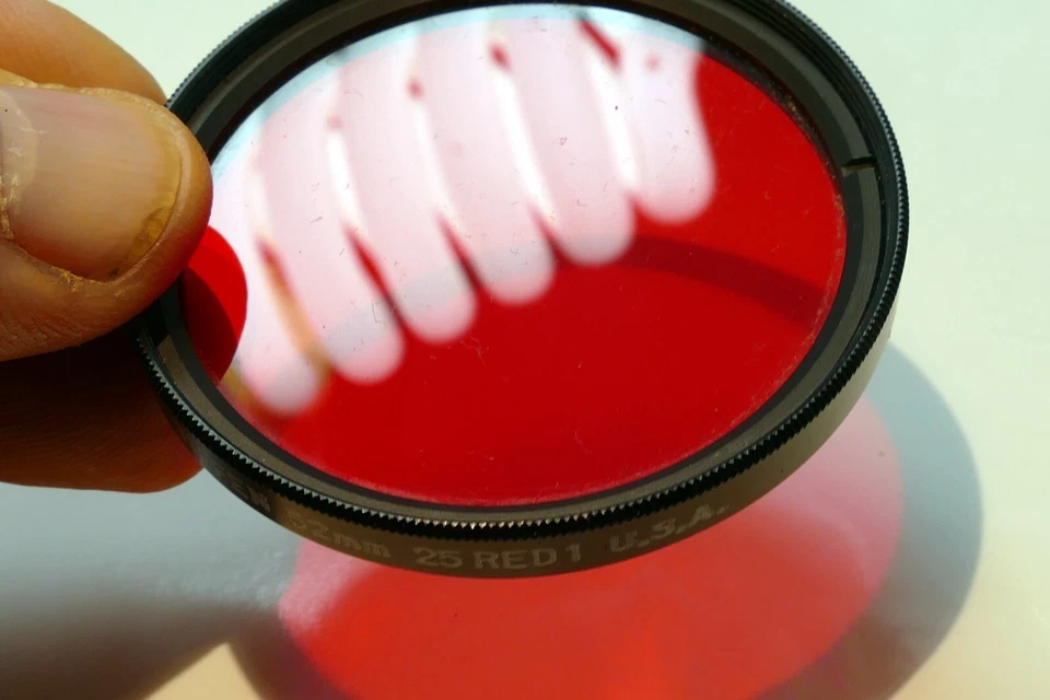 Tiffen 52mm 25 RED 1 Filter Made in USA Amber - Image 4 of 4