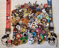 DISNEY TRADING PINS 50 LOT NO DUPLICATES+ Mickey & Minnie Lanyard Free Priority