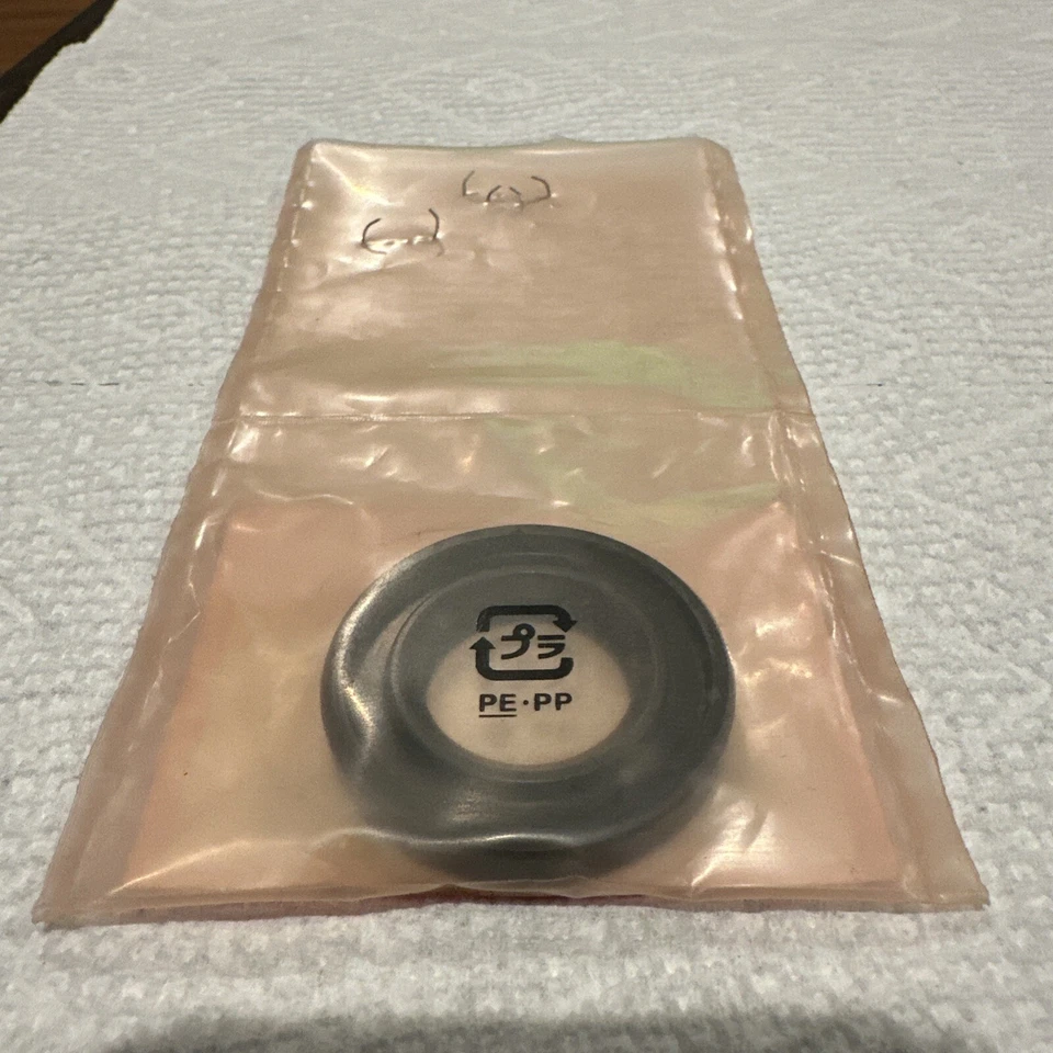 Nuevo de Lote Antiguo Honda OEM Sello Antipolvo 81-87 ATC200 81-87 ATC250 80-83 ATC185 91251-958-004 Foto 2 de 2