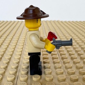 LEGO Adventurers, Orient: Johnny Thunder GEM adv051, 7419, DRAGON FORTRESS, 2003