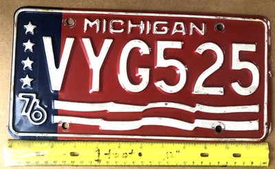License Plate, Michigan, 1976 Bicentennial, Passenger, VYG 525