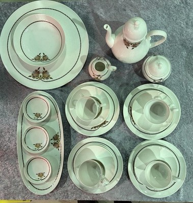 Kaffeeservice Rosenthal Studio Linie für 8 Pers. 29-teilig und 8 Teile 100 Jahre