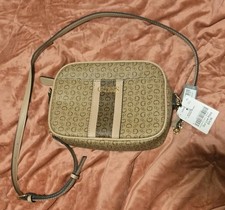 GUESS PURSE
