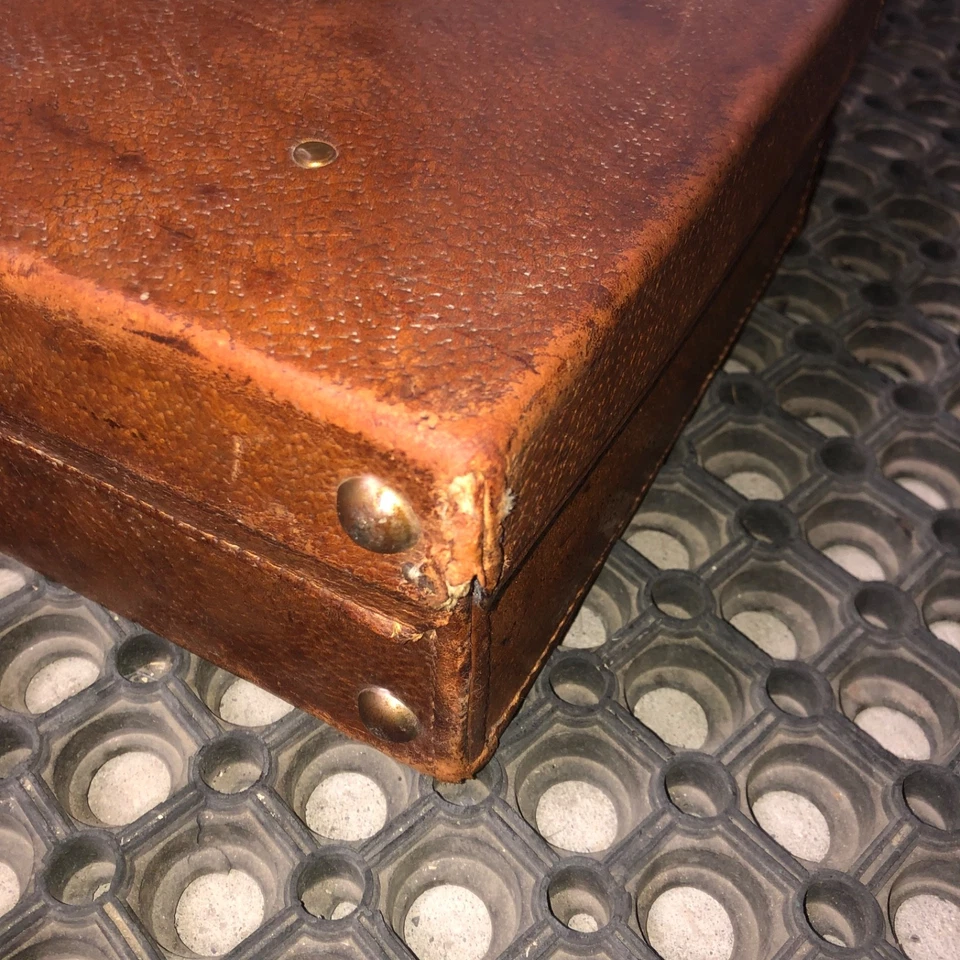 Valise ancienne en cuir - Bagage voyage retro ancienne valise en cuir sellier - Photo 4/4