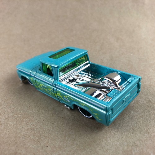 2025 Hot Wheels Custom 62 Chevy Blue Multipack Exclusive 1:64 Diecast Car lose - Bild 3 von 6