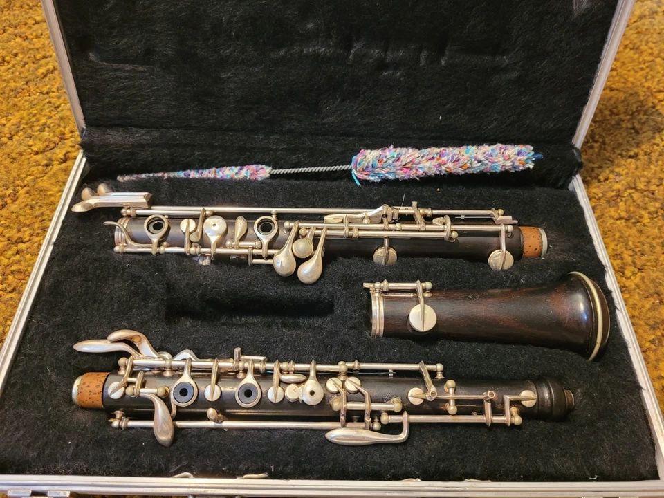 Oboe Linton vintage con estuche rígido Foto 2 de 3