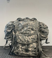 Authentic US Military Digi Camo Large Rucksack With Sustainment Pouches Authentic US Military Digi Camo Large Rucksack With Sustainment Pouches - Image 1