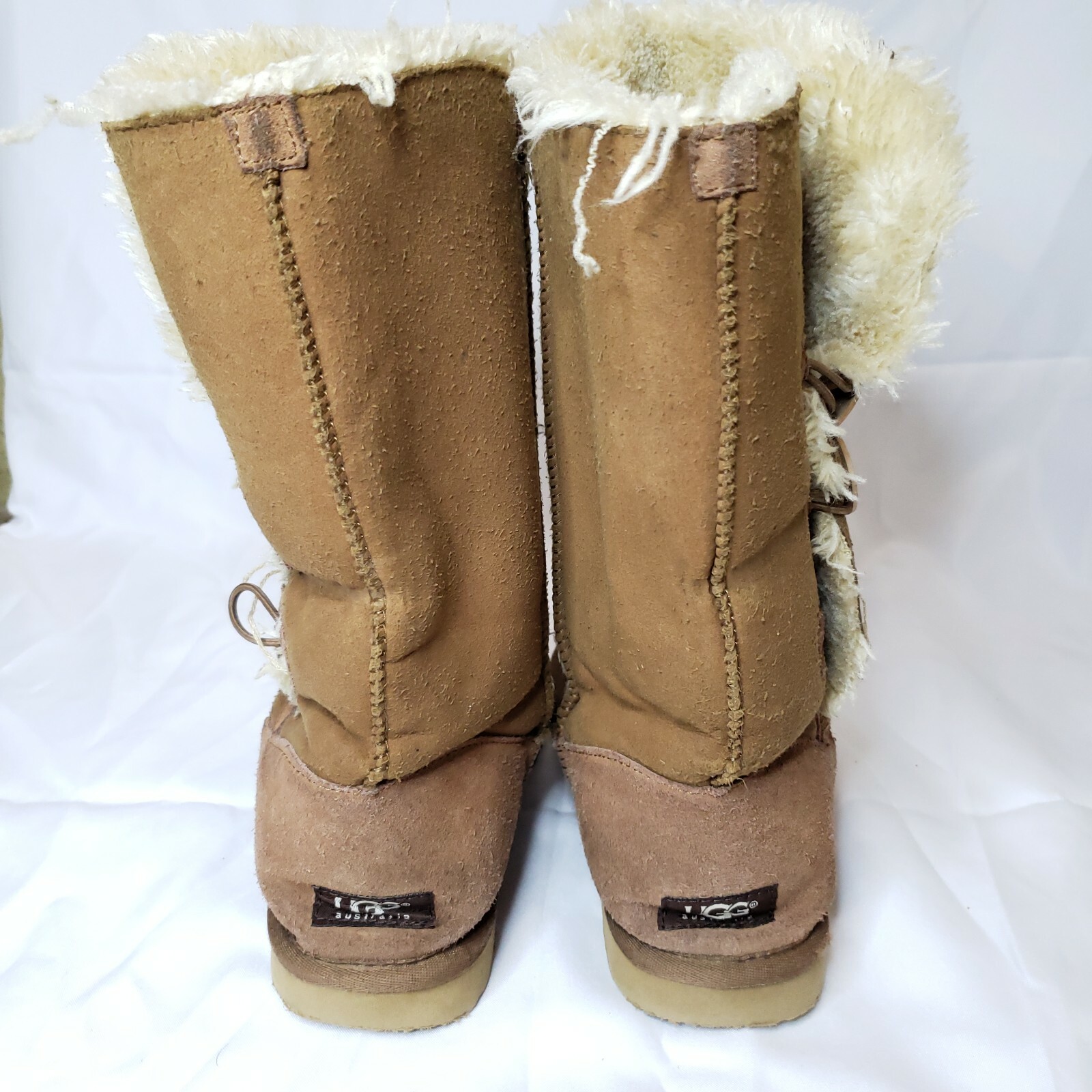 Ugg Bailey Triple Button Boots Size 9 - image 10
