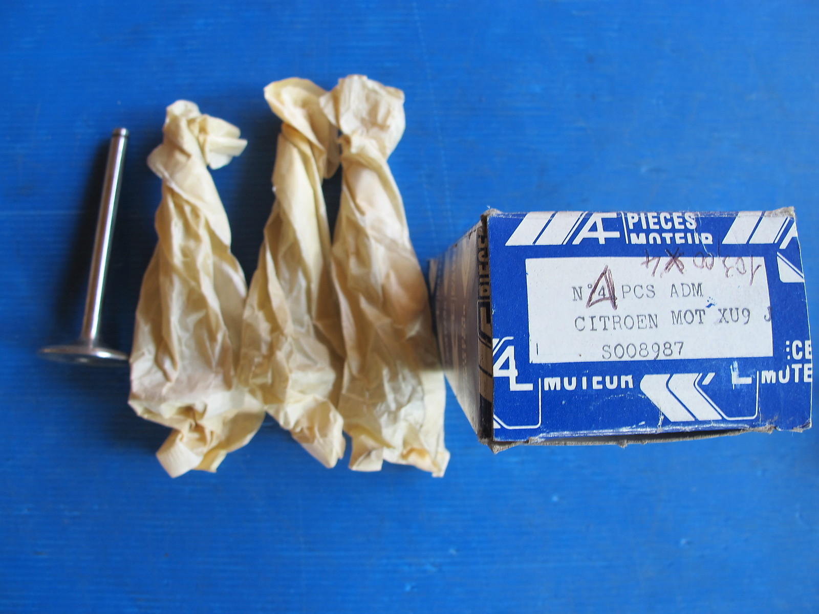 Soupapes d'admission Aelite pour moteur Peugeot 406 et Partner 1.8