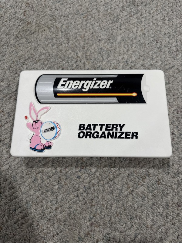 Vintage Energizer Bunny Battery Organizer Case with Tray & Radio Shack