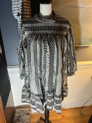 Devotion Twins Gray Black Geometric Ruffle 3/4 Sleeve Crew Neck Short Dress M