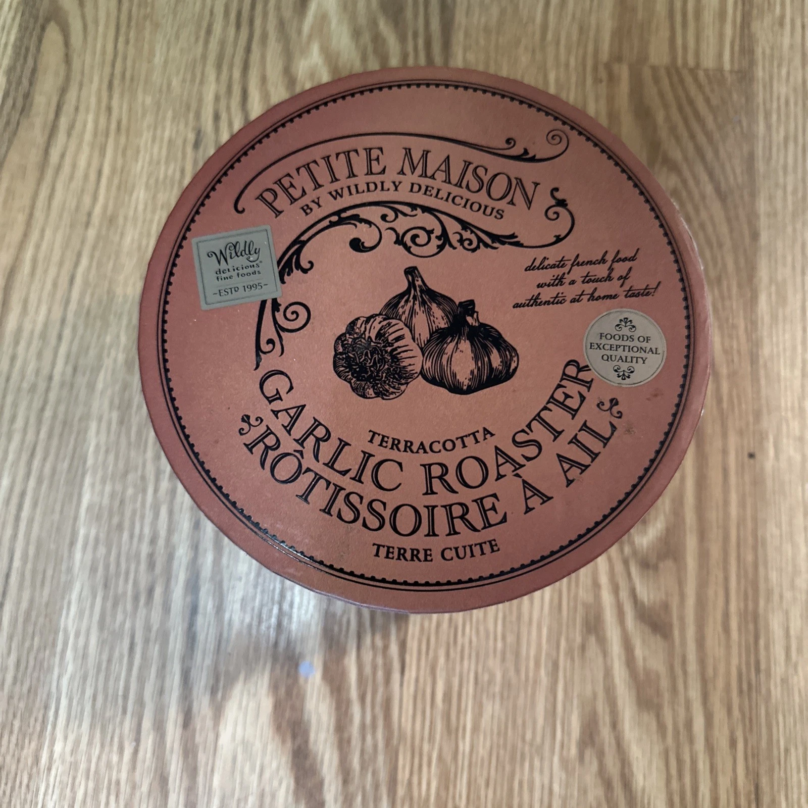 Petite Maison Terracotta Garlic Roaster by Wildly Delicious in Original Box