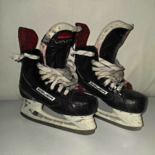 Bauer Vapor Youth Ice Hockey Skates Size 1 Black/Red/White Lace-Up Pair