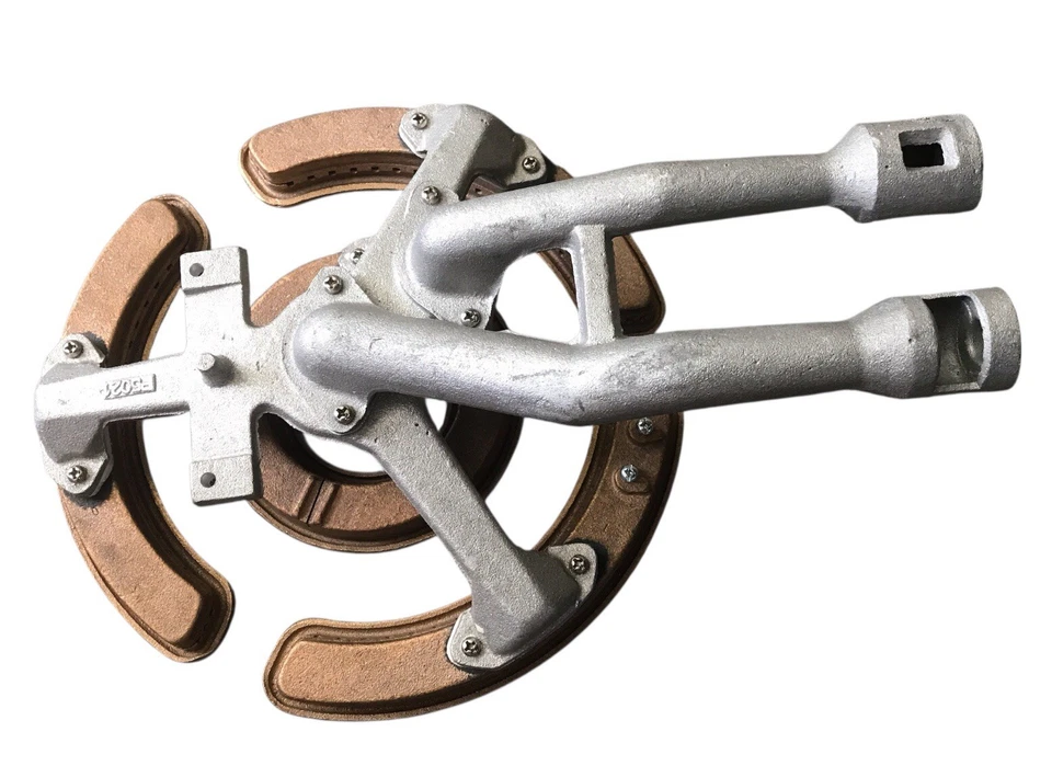 Grand Hall P5024 11 inches Across, Cast Iron Burner With 3 Ceramic Plates - Image 2 of 3