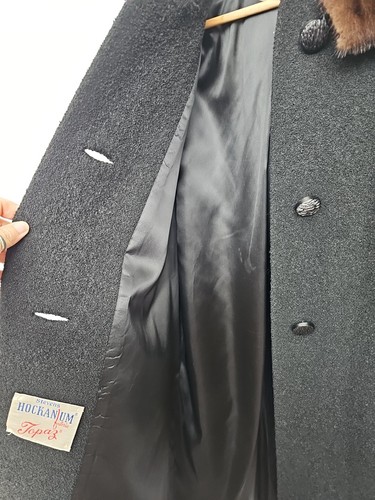 Vintage 1950s or 60's Mink Collar Coat - Picture 4 of 11