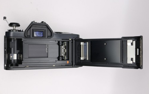 Canon T50 35mm SLR Film Camera Kit – 35-70mm Lens, Flash, Remote, Filter, Tested - Picture 12 of 24