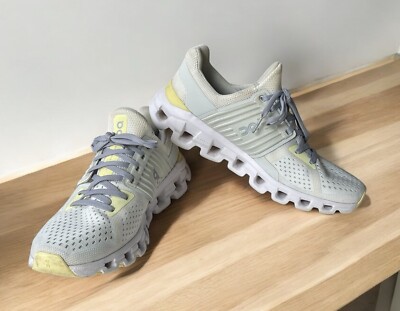 ON Womens Cloudswift 41.99577 White Limelight Helion Running Shoes Sneakers 8.5