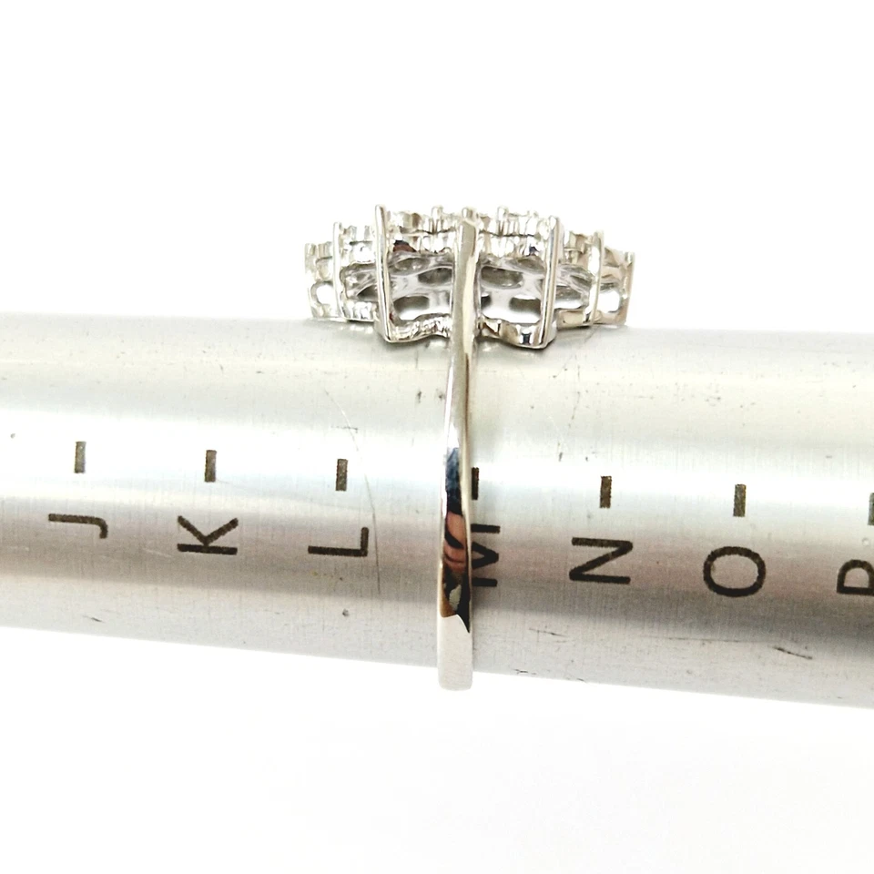 9ct White Gold Diamond Cluster Ring illusion Set Flower 0.20ct Hallmarked - Image 3 of 4