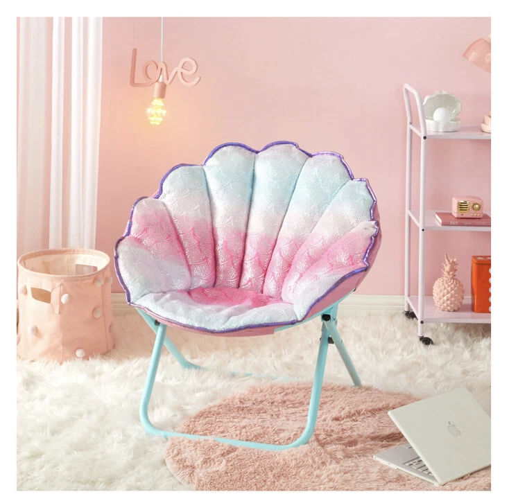 Small saucer 2024 chair