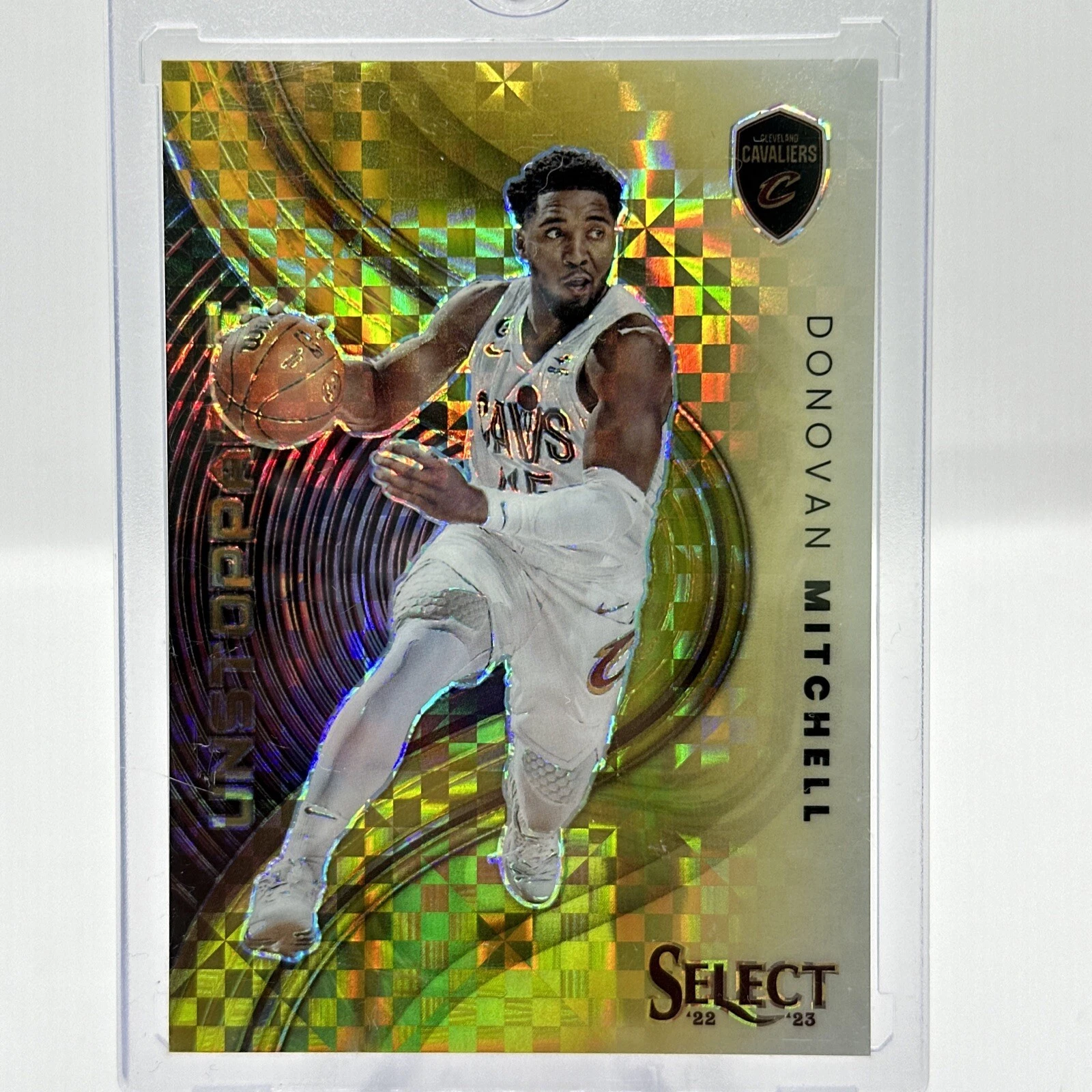 2022-23 Panini Select Donovan Mitchell Unstoppable Cavs GOLD 1/10