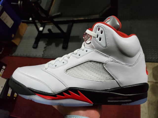 jordan retro 4 mens bred