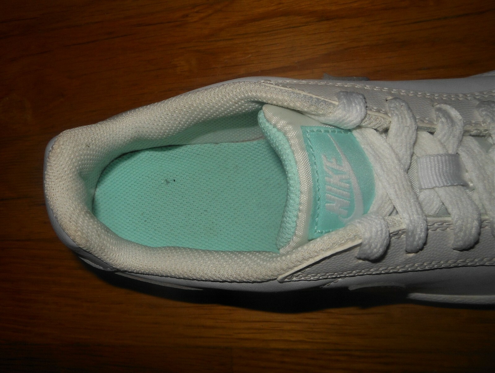 Nike Court Majestic women's tennis shoes Size 7 M E… Gem