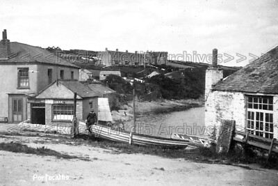 Bbp-82 Post Office, Portscatho, Cornwall. Photo