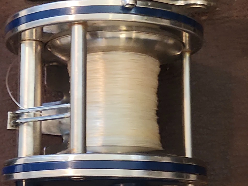 Carrete convencional Olympic Dolphin 625-LW de colección Japón limpio probado funcionando Foto 4 de 4